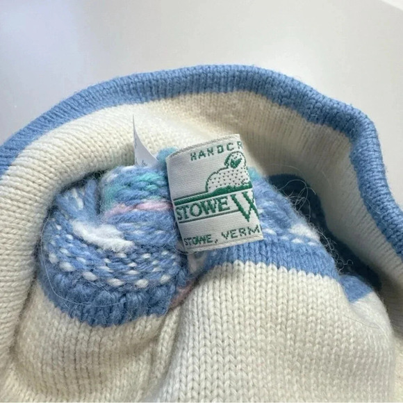 Stowe Woolens Womens Pure Wool Heart Cute Winter Beanie - Picture 5 of 10